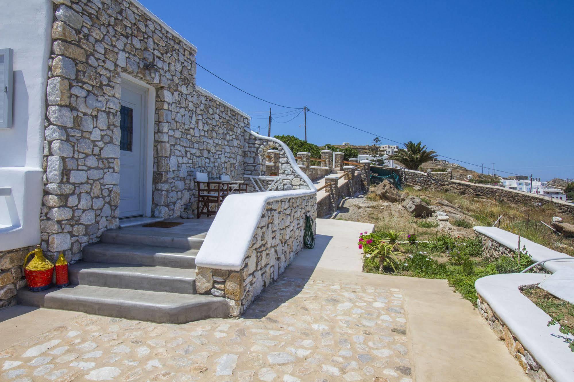 Lavish Suites Agios Ioannis Diakoftis Exterior photo